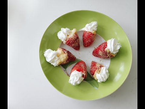 Recipes from Avonlea: Strawberry Cheesecake Bites