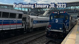 Some railfanning just before noon in Stamford CT (1/30/2023) ft. hornshows & meets
