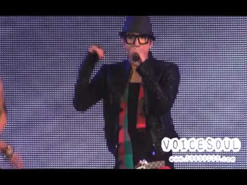 [FANCAM] 110402 Cyworld Festival - B.U.B.U. (Junsu focus)