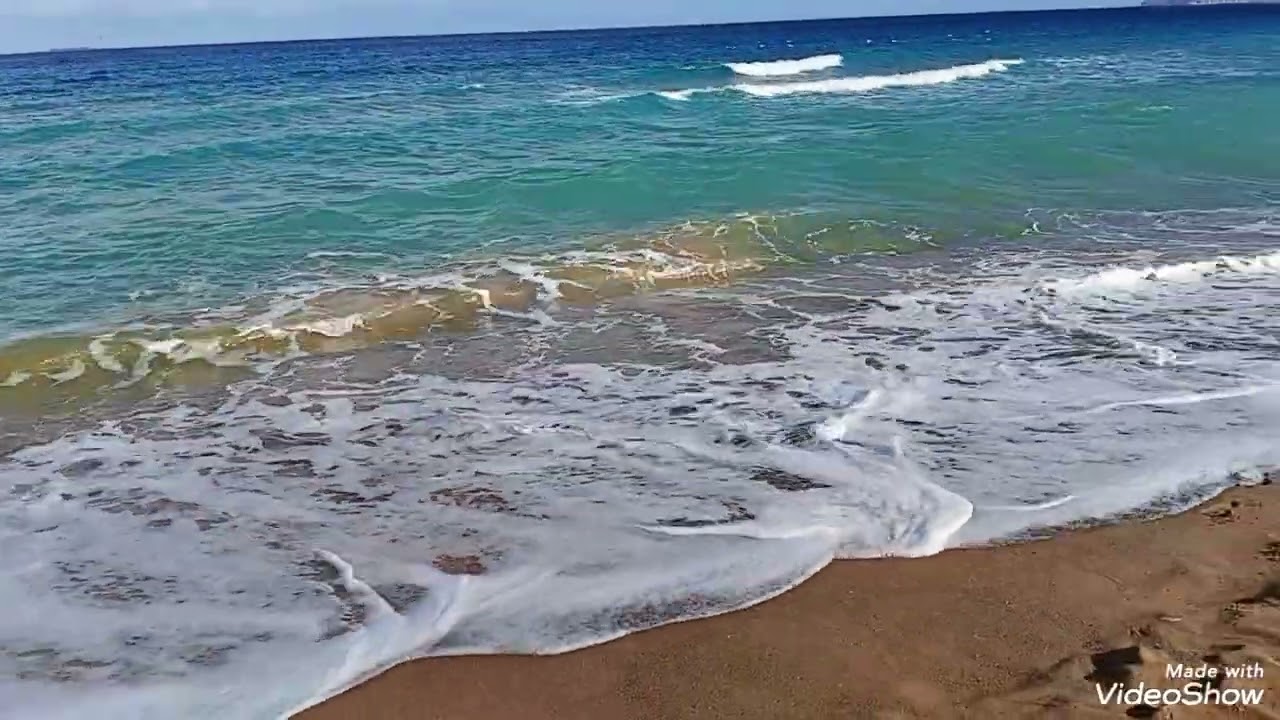 #vlog#oran رحنا للبحر حوسنا وفطرنا في لابيشري .تحويسة شابة بزاف.شوفو الأجواء اليوم روعة