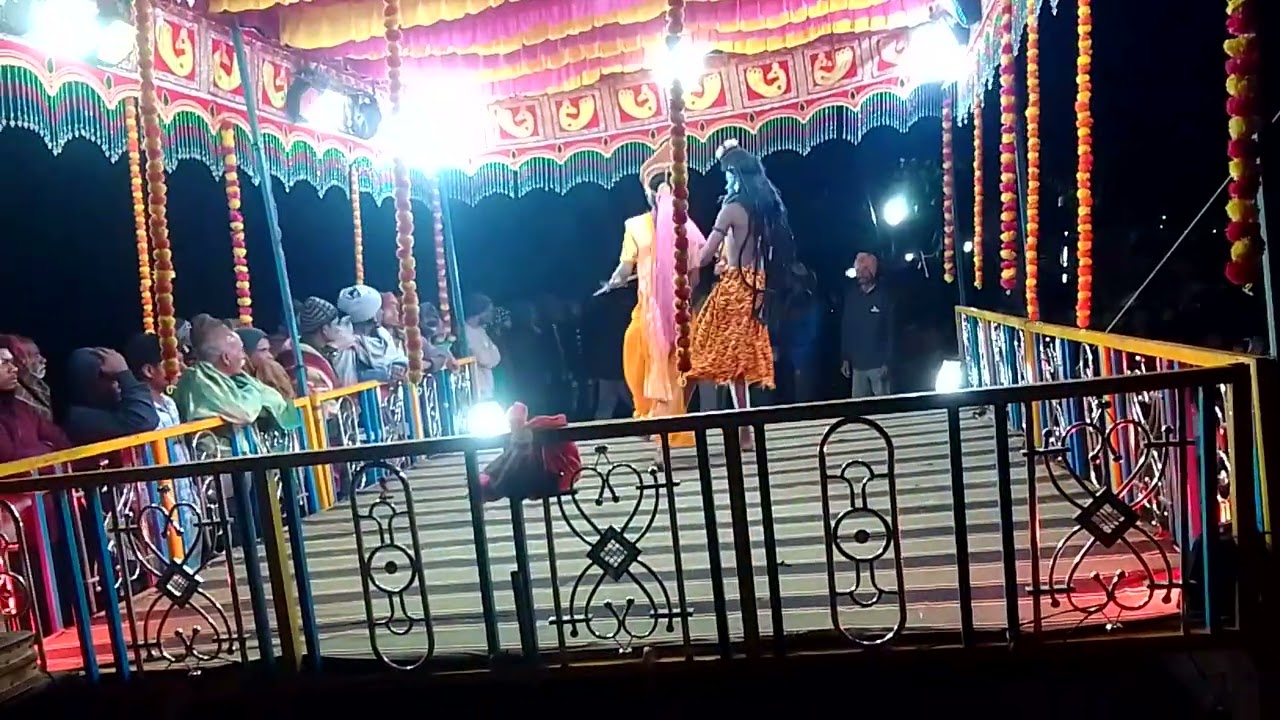 మా సీకరి గ్రామం ఎగువవీధి గంగోడు బయలు వద్ద ఛత్తీస్ ఘడ్ రాష్ట్రం భస్తర్ జిల్లా వారిచే ఒడియా నాటికం 