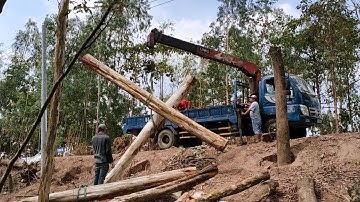 Cần cẩu UNIC 360k , cẩu cây chữ X lên xe kỹ thuật.