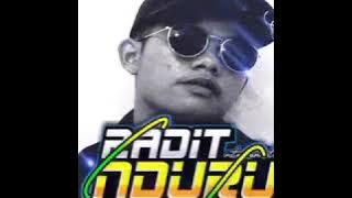 Dj Qelfin manis di awal