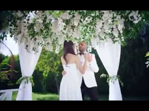وفي قربك بيروح خوفي وده وعد وملزم انا بيه