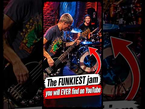 Chad & Flea get into the GROOVE #chadsmith #flea #rhcp