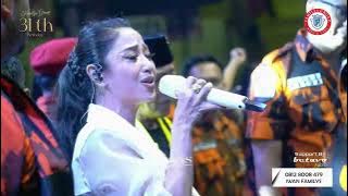 Dewii Persik - Rungkad | Familys Group Live Cover Gor Ciracas Jakarta Timur