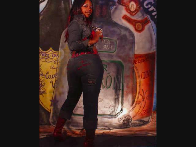 Mac Bre Z & Gucci Mane "It's Gettin Cold" bekijken op YouTube Mac Bre Z & Gucci Mane "It's Gettin Cold" bekijken op YouTube