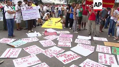 Protests near stadium ahead of Confederations Cup final