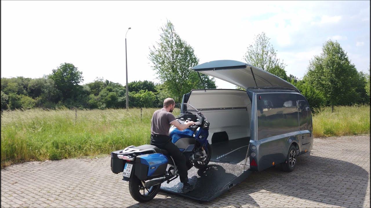 Motorrad transportieren Motorrad in den Anhänger Taurus laden YouTube