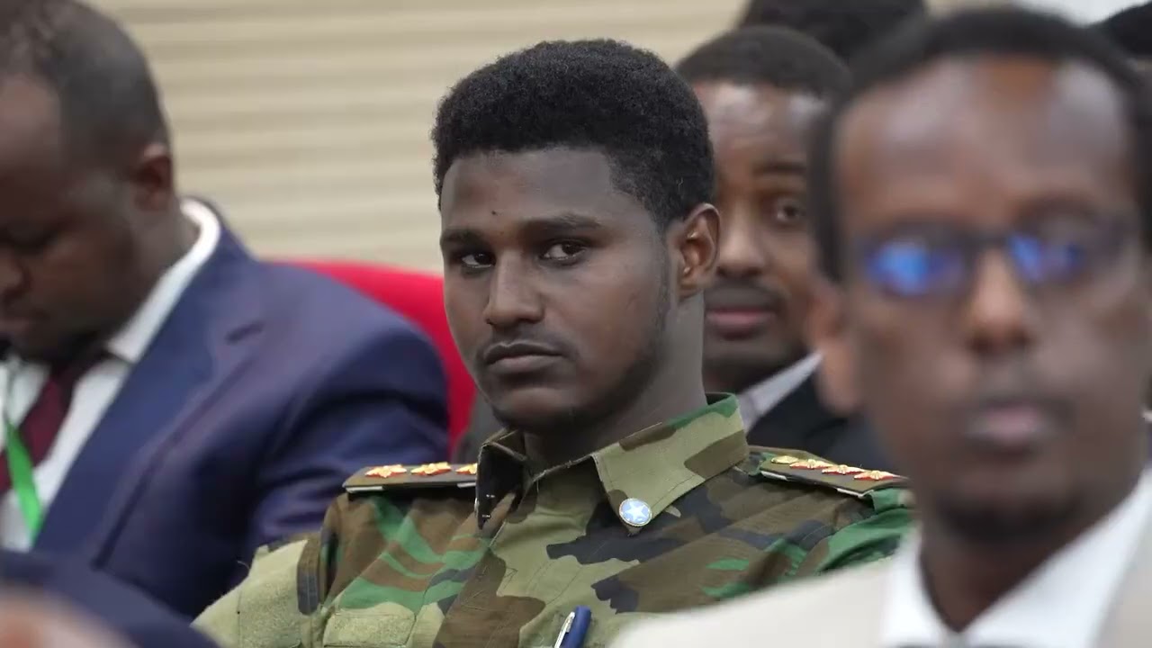 Isbedelka bulshada -wacyiga dowladnimo shalay & maanta -Gen Shuute