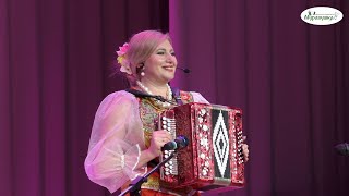 видео: Елена Гуляева и фолк-группа картинка: Елена Гуляева и фолк-группа
