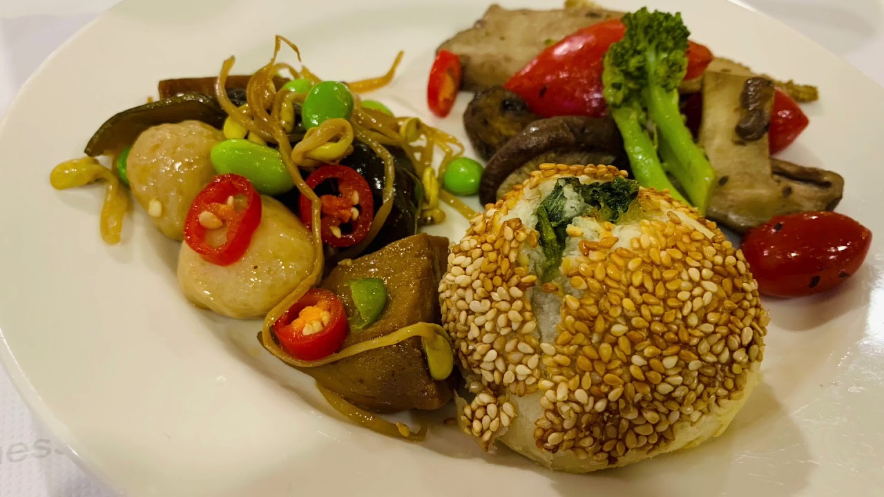 [花東生活輕旅行］那天免費的宵夜，在台東康橋大飯店吃飽飽。Kindness Hotel Taitung, Taiwan 。大蔚阿昌（David Liao)［遇見台東美食］