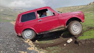 Lada Niva44 Test Drive. Lada Niva44 Offroad