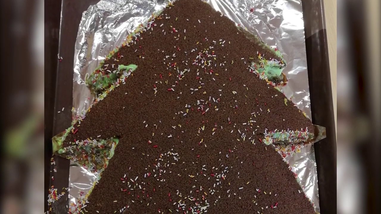 Download Gateau Chocolat Sapin 3d Pour Nol Mp4 Mp3 3gp Naijagreenmovies Fzmovies Netnaija