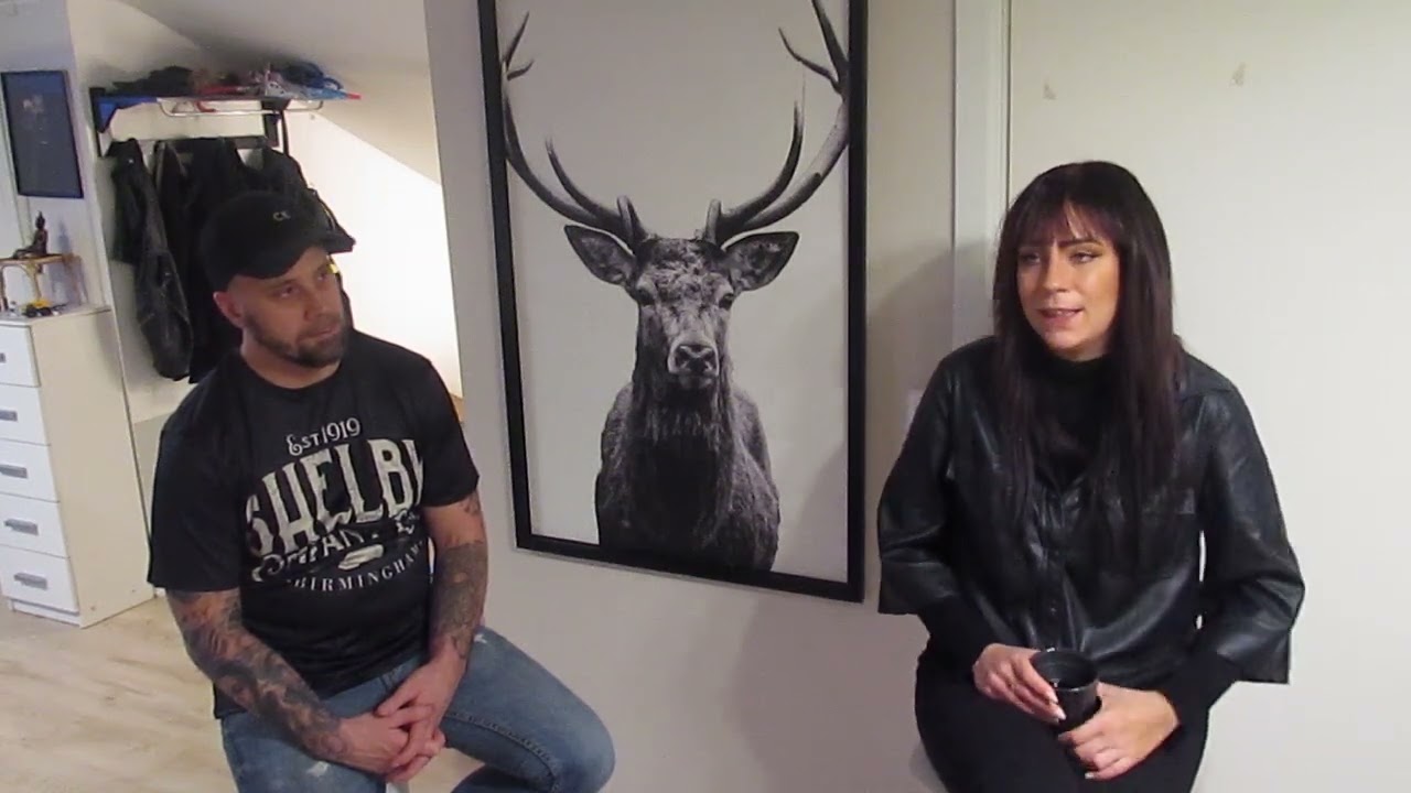 Allex resa ut ut garderoben