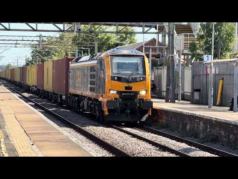 Class 99002 switching from DIESEL to AC at Tilbury Town station 