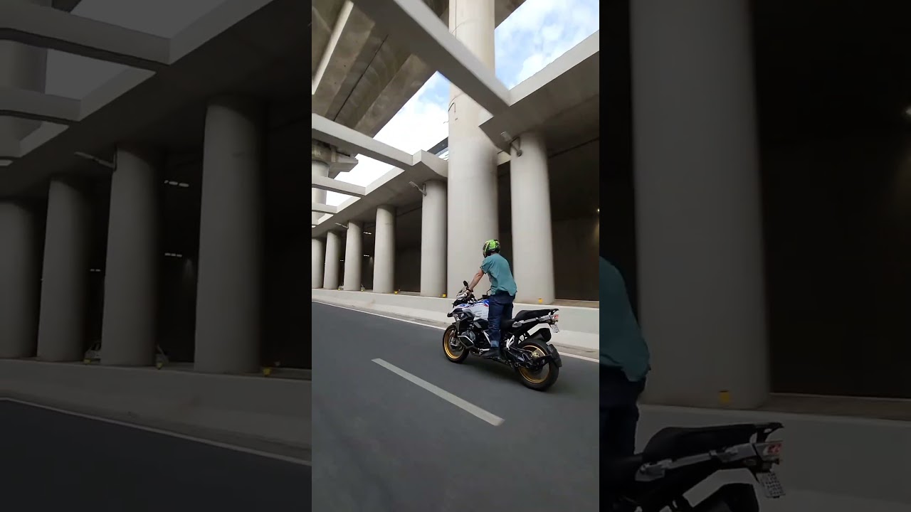 stunt on bmw gsa 😱 