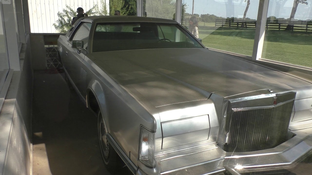 Jock Ewing Lincoln Continental Mark V at Southfork Ranch from TV Series