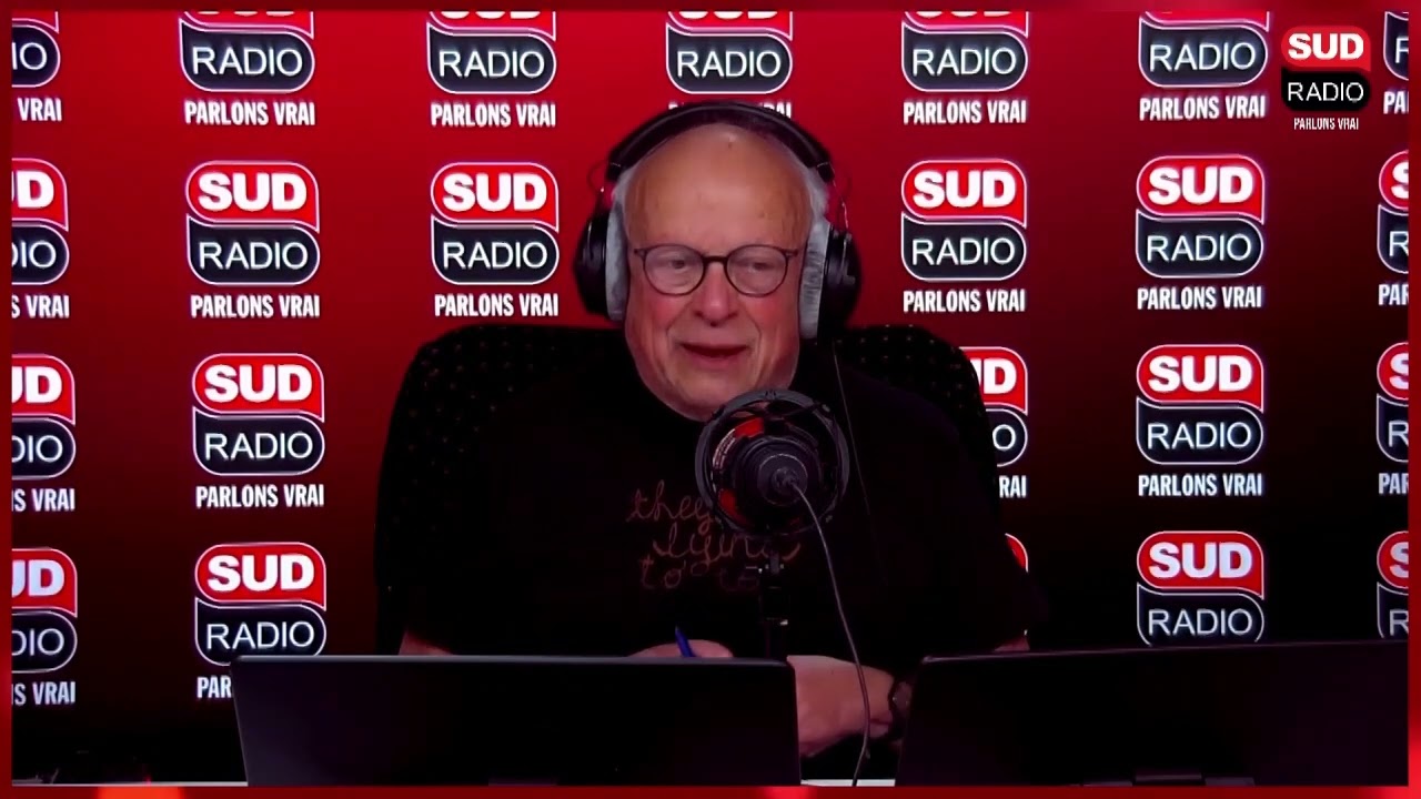 "En fait, Trump est un bouffon", dit un grand reporter sur LCI