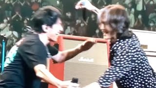 Mr.Children B’z エアーハグ「Everything」「さまよえる蒼い弾丸」