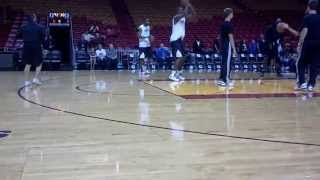 Chris Bosh pregame warm up Nov 24, 2012