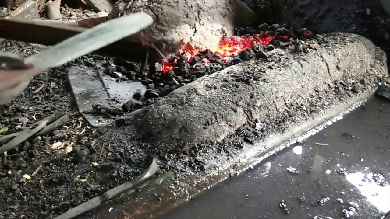 การชุบคมมีดโดยช่างมืออันดับต้นฯของลำพูน- knife making