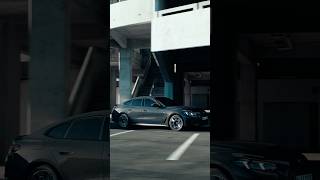 優美なオーラを放つ、BMW i4