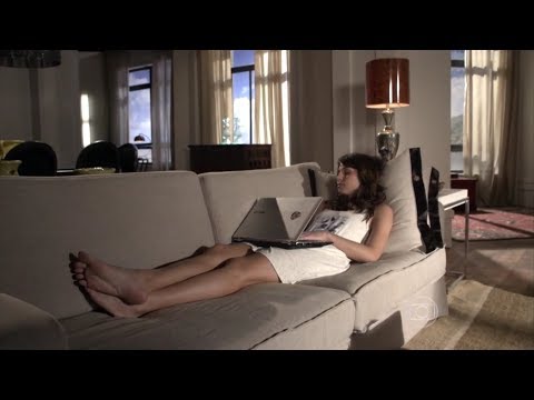 Chandelly Braz Pés/Solas Feet/Soles