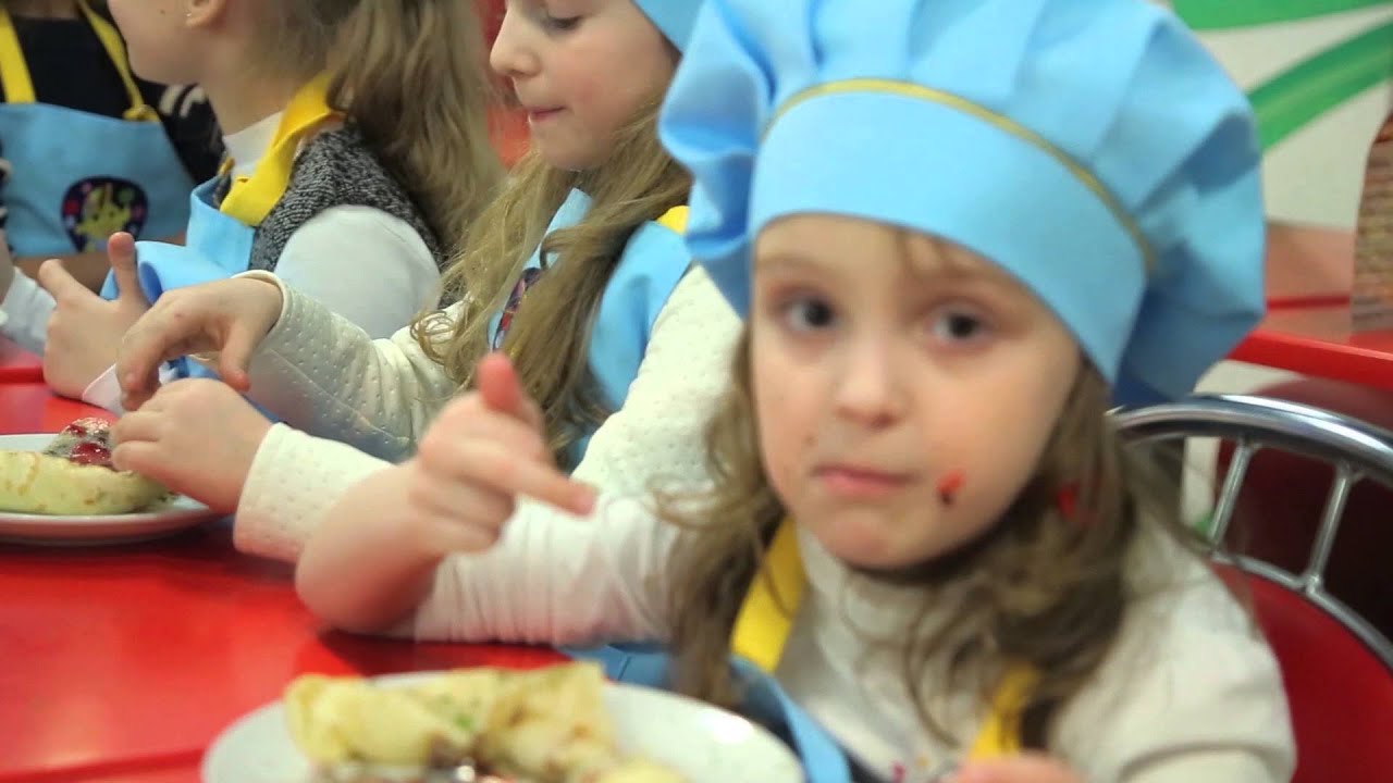 Масляна. Традиції світу. Оленка Корніло