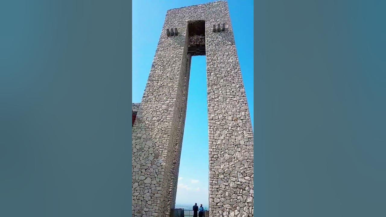 Паметник на трите поколения - #Перущица #България - YouTube