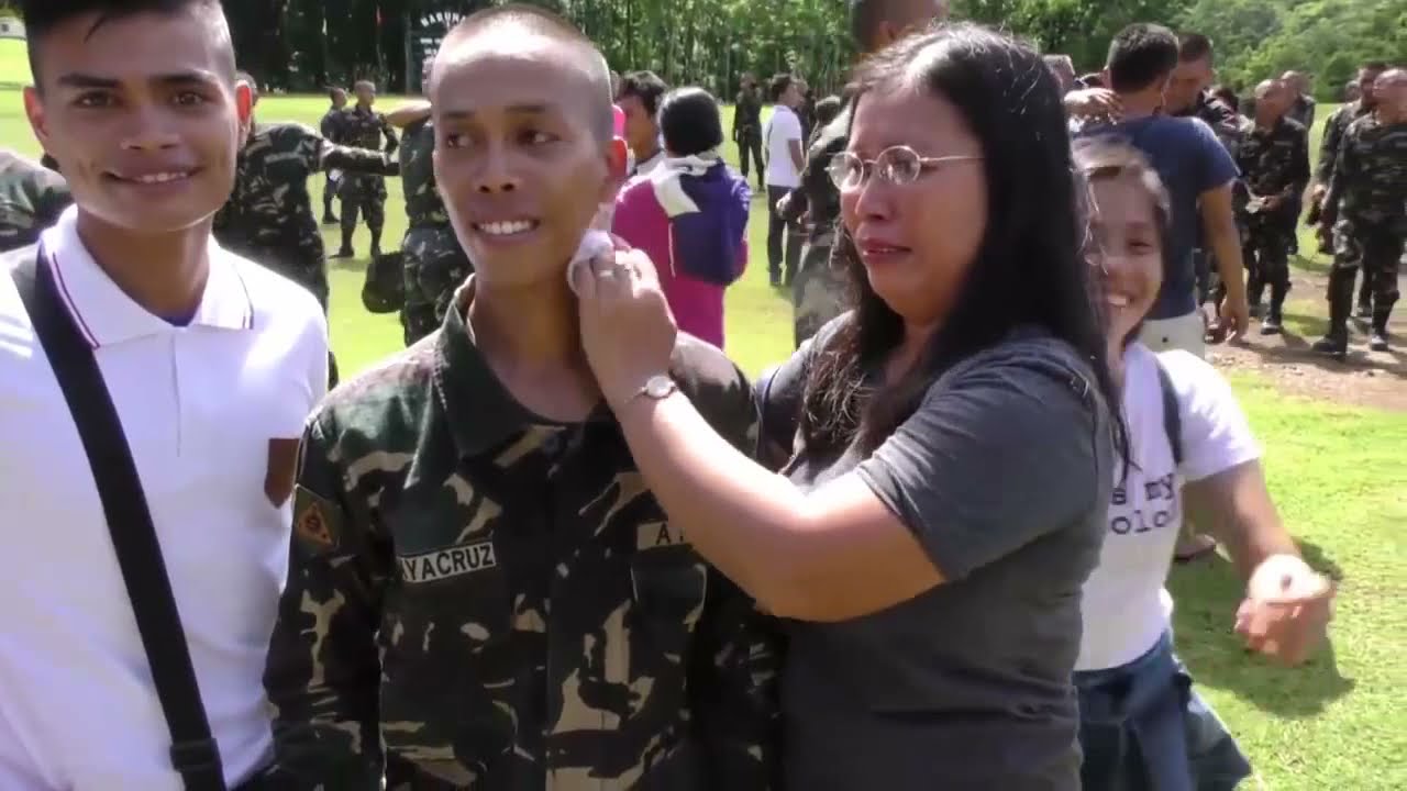 Eto na ang Pinakamasayang araw ng mga Sundalong Trainee