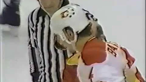 Rick Tocchet KO's Paul Baxter & Dave Brown vs Jim ...