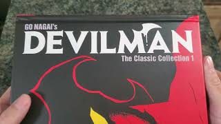 Manga ASMR - Looking at Devilman The Classic Collection 1
