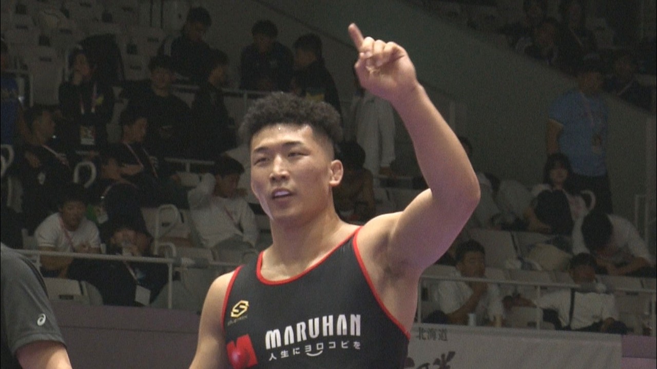 全日本レスリング選手権大会 グレコ77kg級・日下尚選手と87kg級・吉田