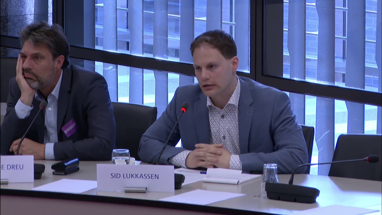 Zihni (GroenLinks) vs Sid Lukassen over diversiteit in de wetenschsap