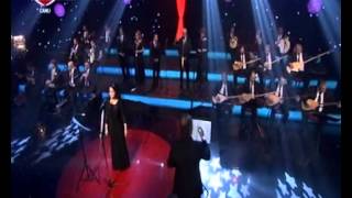 Münevver Özdemir -  Kara Çadırın Kızı