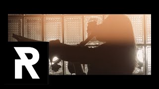 MONASHEE - Split (Official Video)