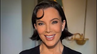 The Momager: From Flight Attendant to Multi-millionaire 💵💰