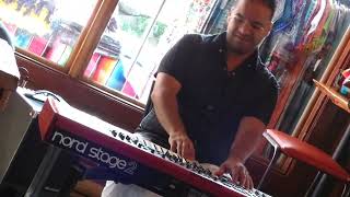 Plouff N Freindz Auberge Baril Roulant Val-David30.7.23