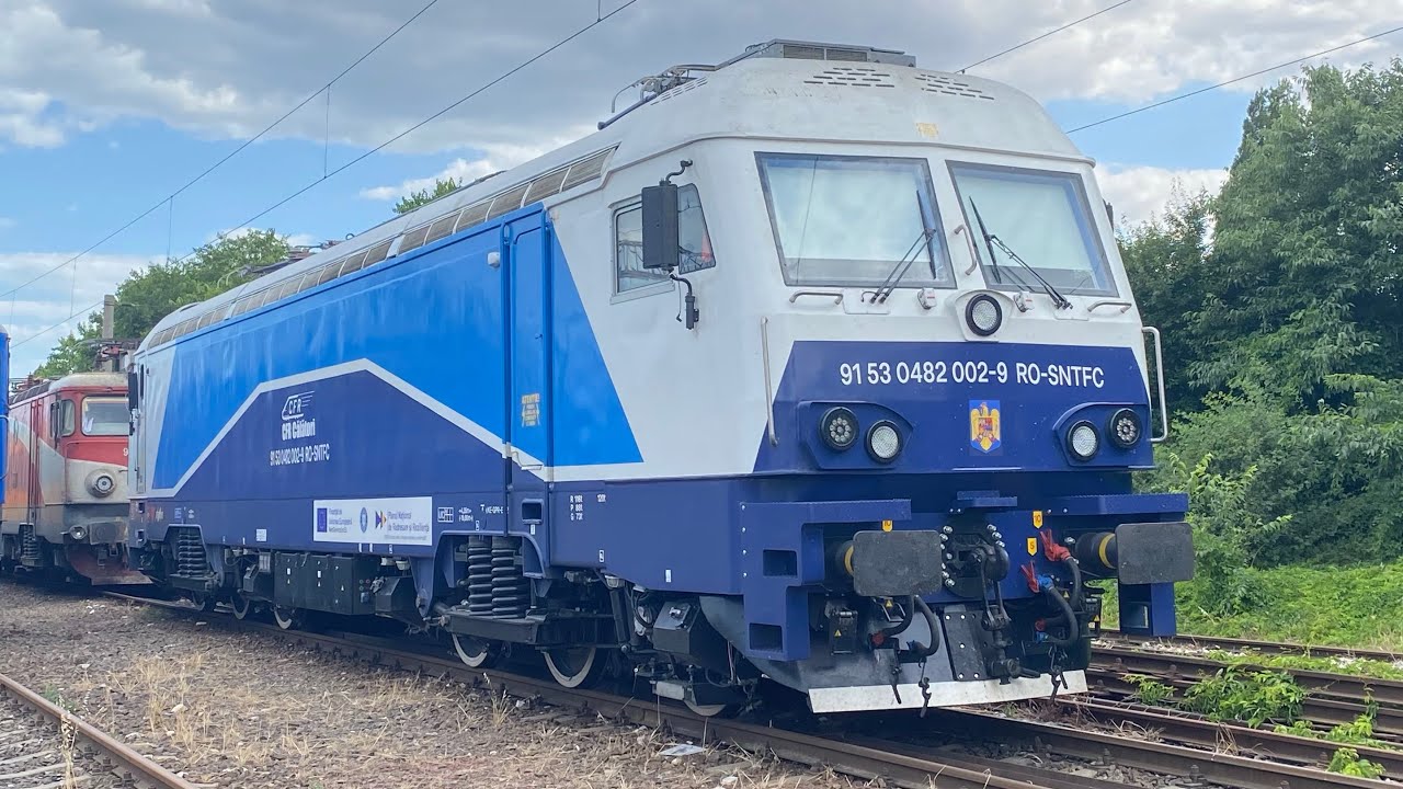 Trenurile soarelui surprinse în Constanța.