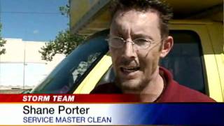 Insurance Agents, Service Workers Busy Cleaning Up screenshot 3