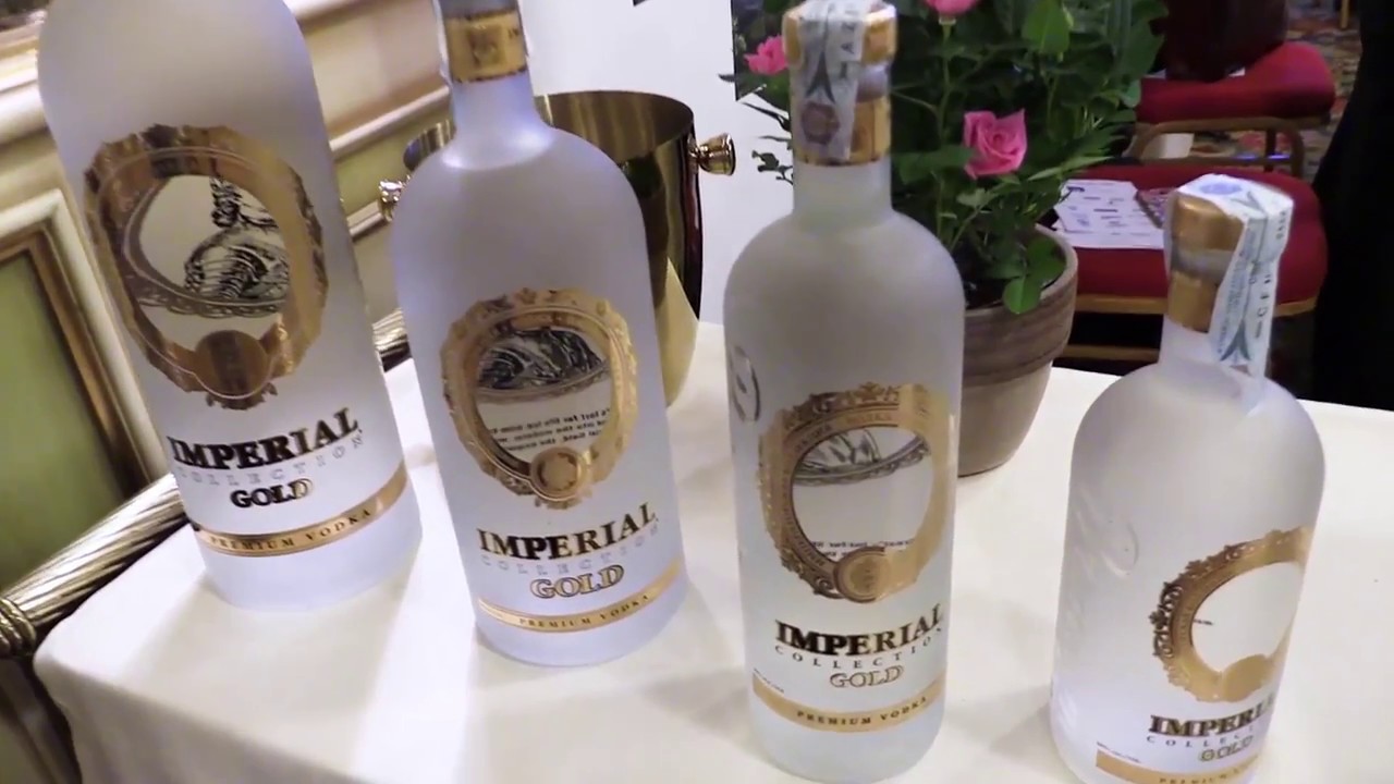 Gabriele Rondani di Rinaldi 1957 presenta la Vodka Imperial Gold