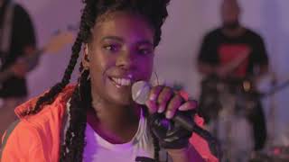 Anna Jeffries- Elevatas & Respect The Hussle Live Performance