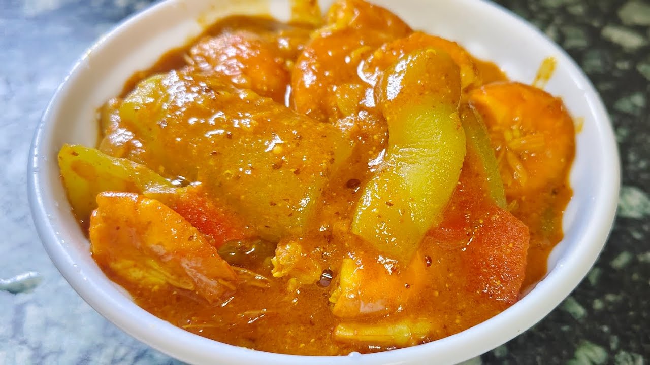Tori jhinga Sabji | Sponge Gourd prawn curry 
