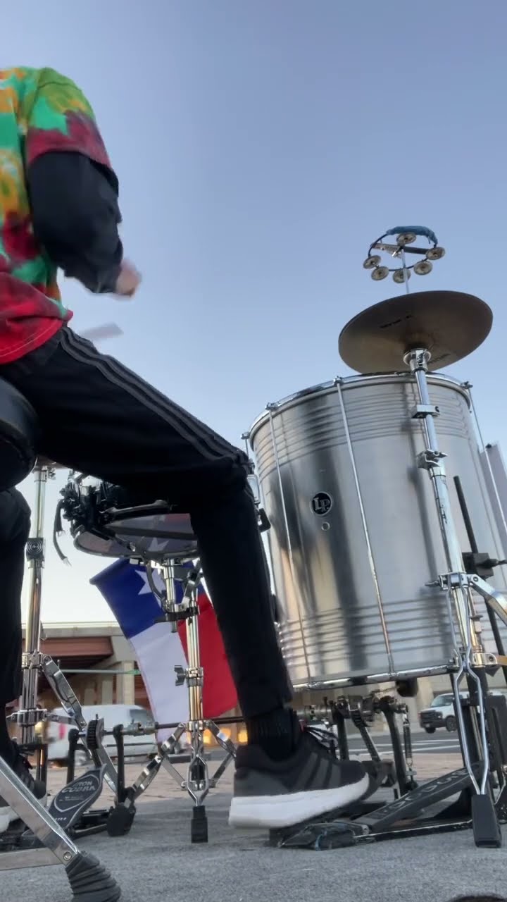 Street beats December 5, 2022 Mayer # Benny greb - Brian Foster playing drums, December 5, 2022