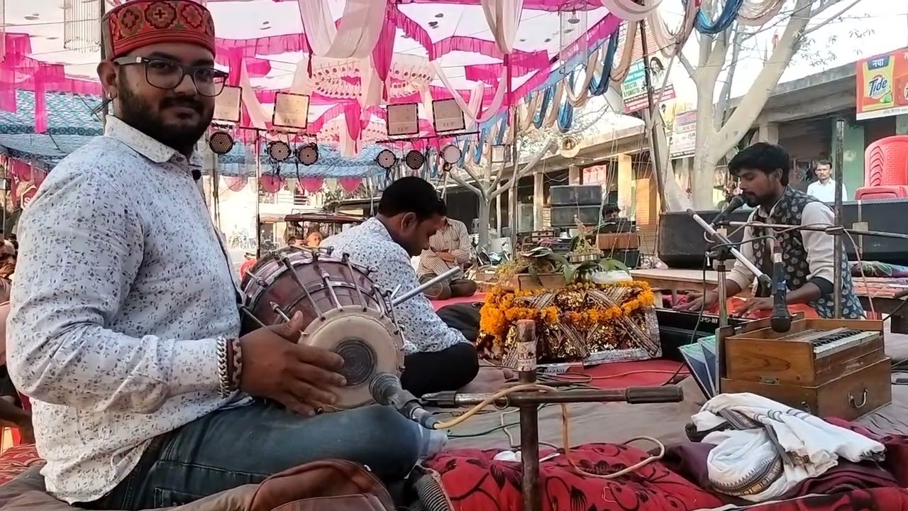 मेरी सब कोशिशें ना काम थीं गजल गायन श्री आशीष द्विवेदी जी द्वारा ,तबला वादन पर श्री बलराम सिंह जी🙏