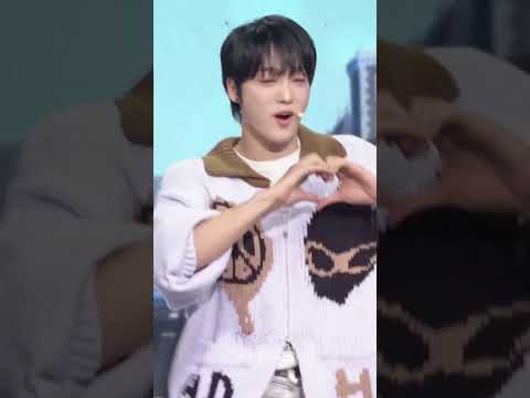 Flow - Big Ocean #Flow #BigOcean #<strong>빅오션</strong> #Shorts #MusicBank | KBS WORLD TV