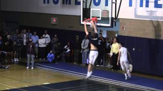 2011 UCHS Dunk Contest 1