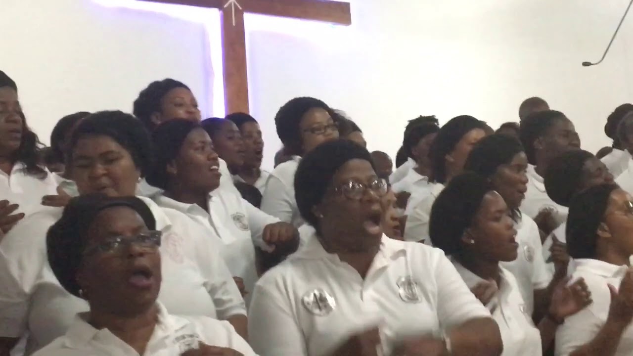 Ora Pronobi with “#Gaxa”