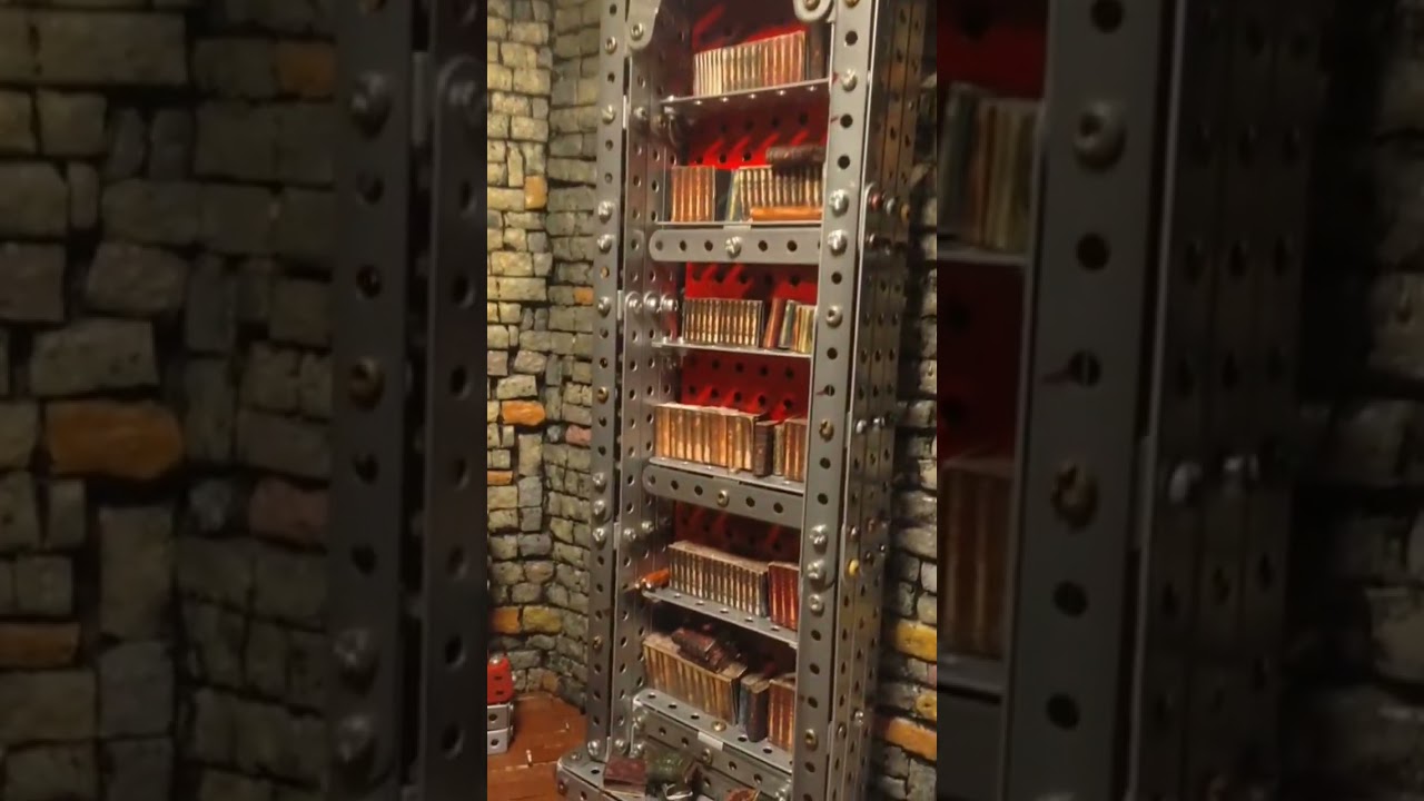 I built a Gothic Library Diorama with Zephyr Mechanix